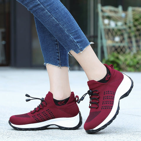 New Large Size High Elastic Fly Woven Breathable Shoes Fashion Light Socks Women's Sports Shoes