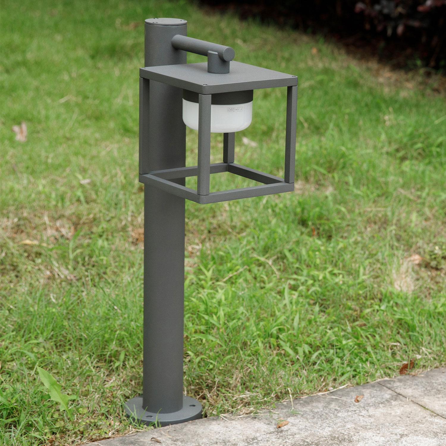 Outdoor Pathway LED Lights IP44 Waterproof Garden Lantern Modern Landscape Lighting