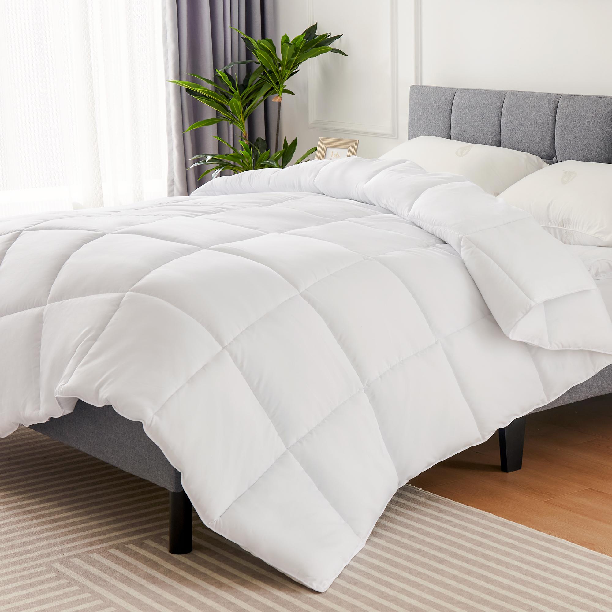 Four Season Universal Down Comforter- Soft and Fluffy Bedding, Lightweight and Luxurious Down Comforter