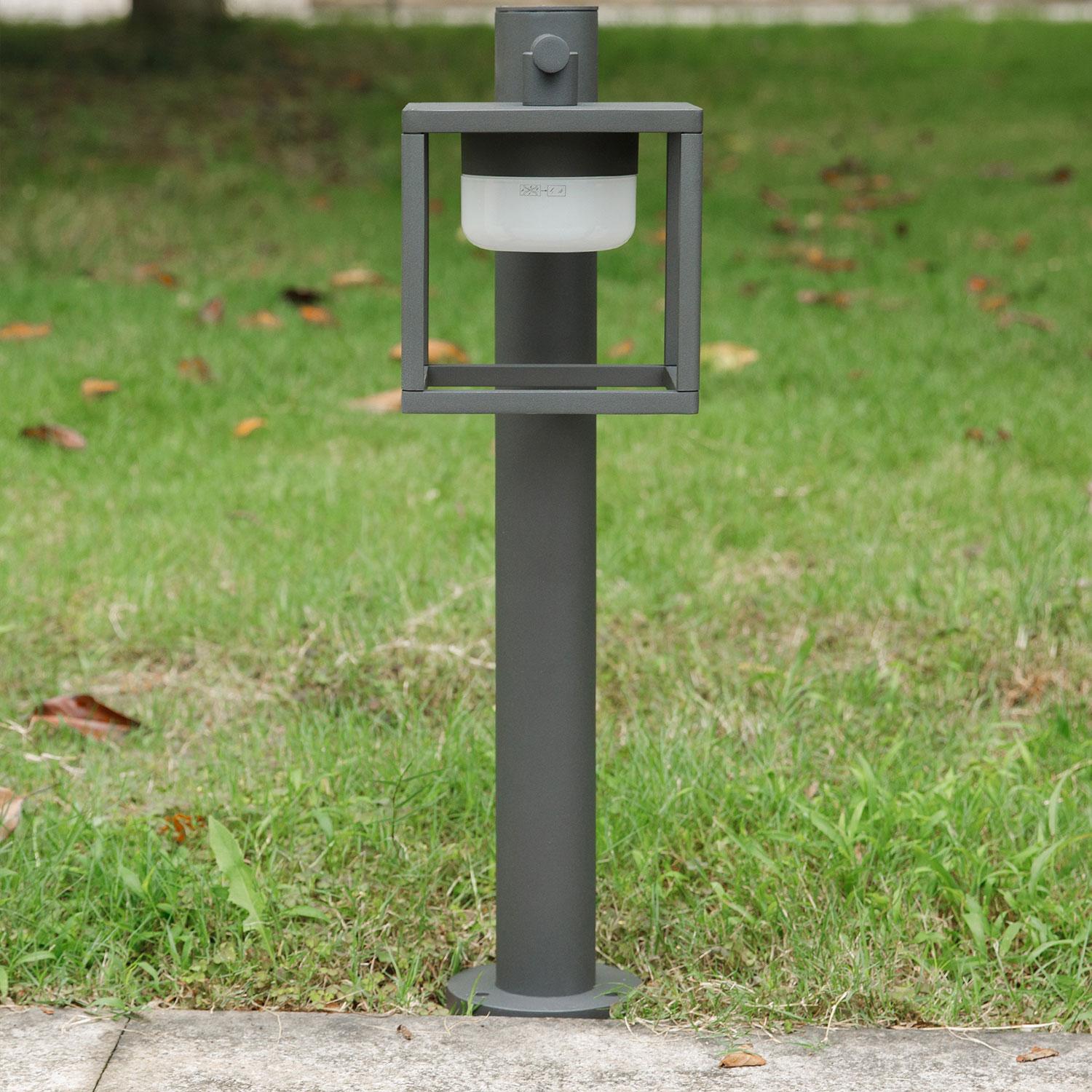 Outdoor Pathway LED Lights IP44 Waterproof Garden Lantern Modern Landscape Lighting