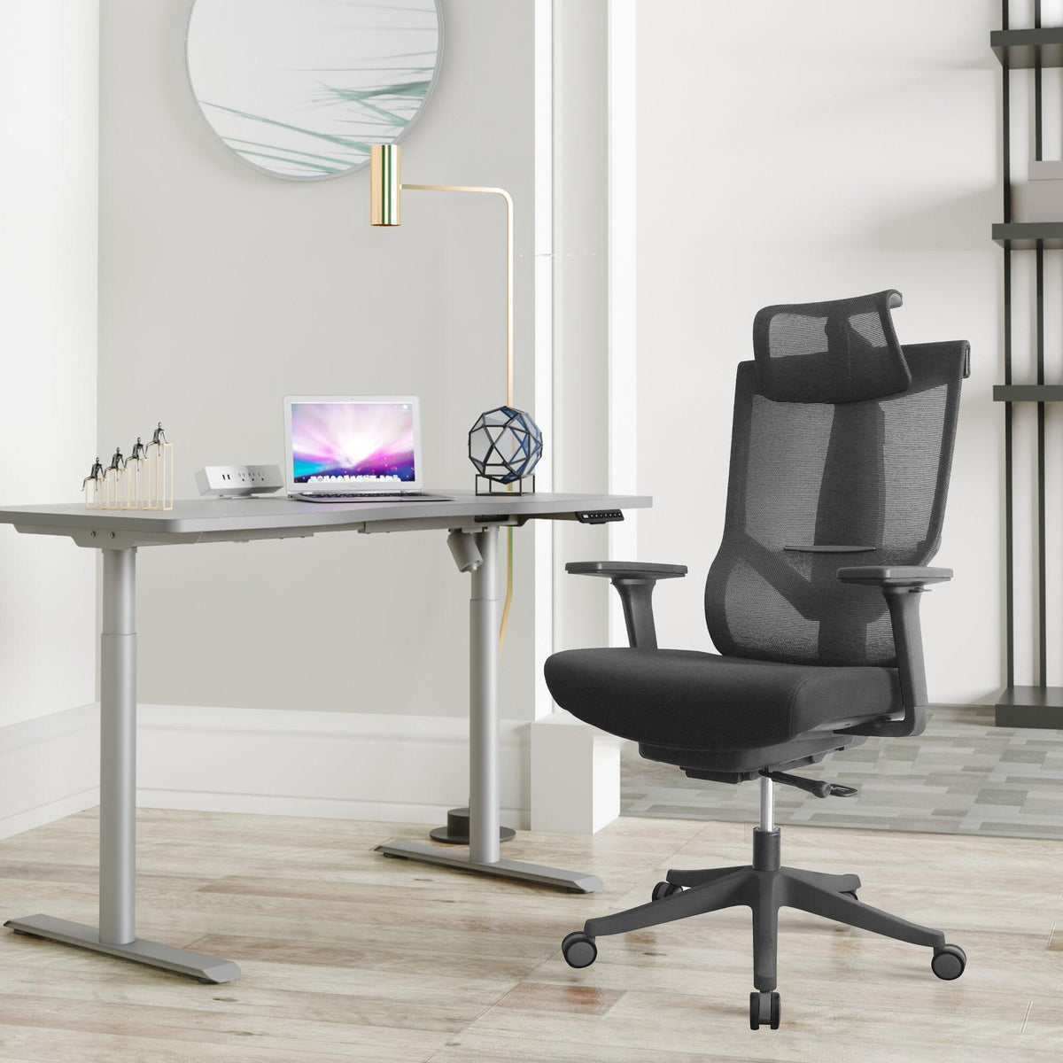 Excustive office chair with headrest and 2D armrest, chase back function with 7 gears adjustment, ti